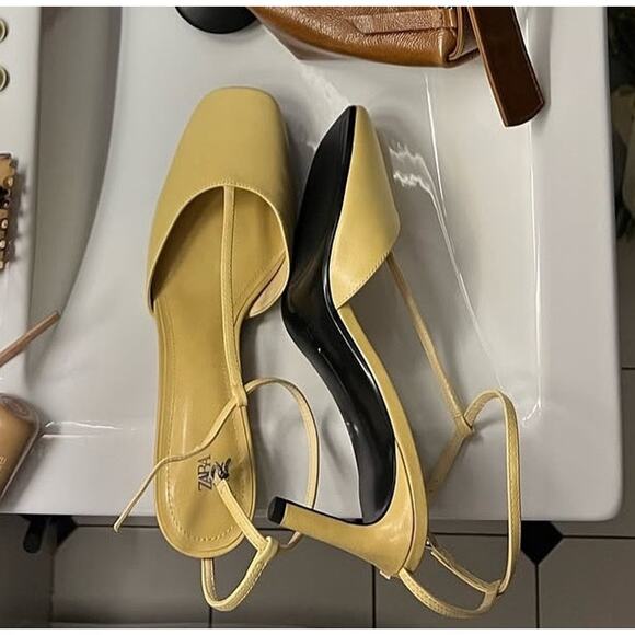 ZARA Yellow Leather Heels NWT - Picture 8 of 16